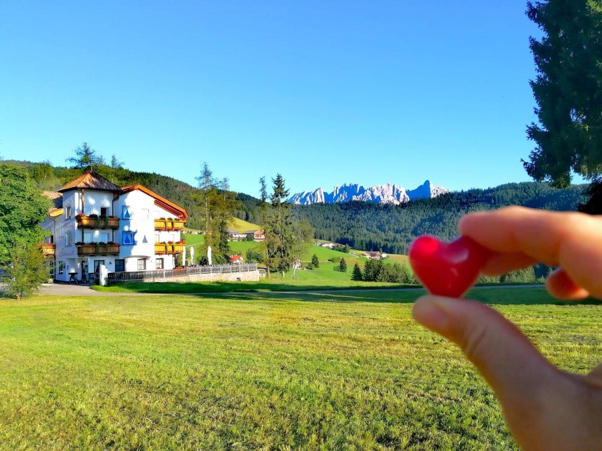 Hotel Landgasthof Laerchenwald Collepietra  Exterior photo